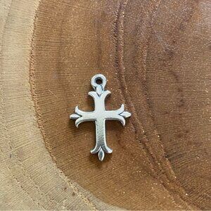 RETIRED James Avery Fleuree Cross, Sterling Silver